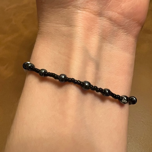 Taylor Swift Antihero friendship bracelet - Picture 4 of 4